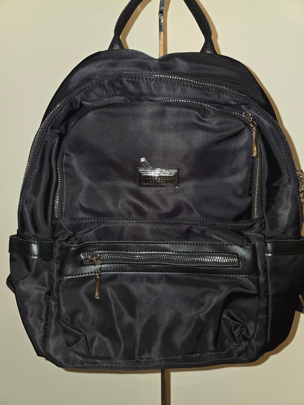 Women's Long & Son Premium Backpack - Stylish & Functional Daypack