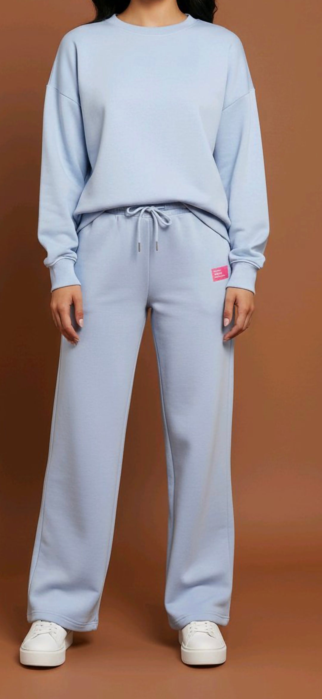 MONOCHROMATIC SWEAT SET